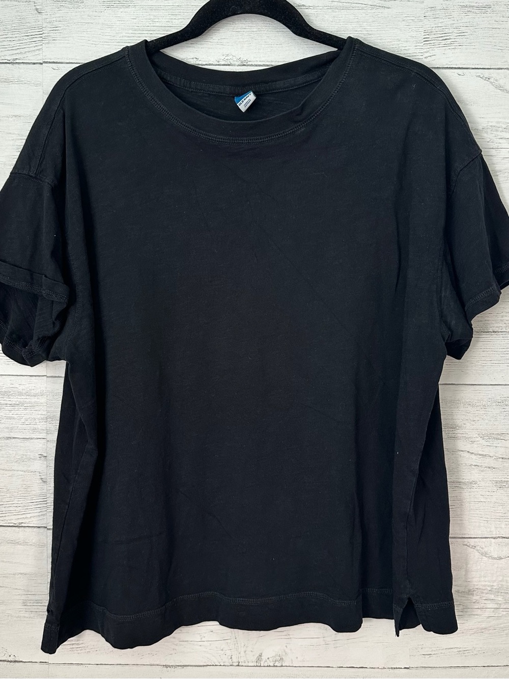 Old Navy Boyfriend Tee size L